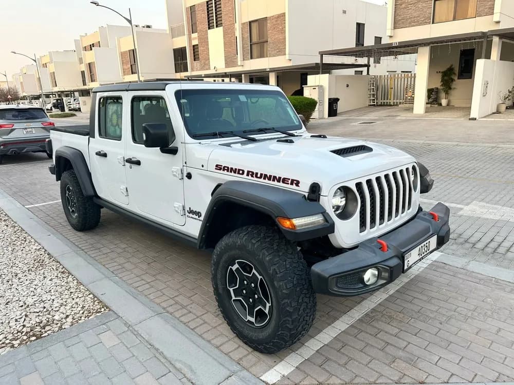 Used Jeep Gladiator 3.6L Sand Runner (4x4) 2022