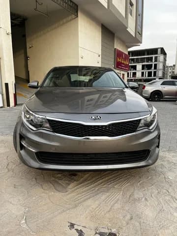 كيا أوبتيما 4 Door 2.4L Top 2017 مستعملة كيا أوبتيما 4 Door 2.4L Top 2017 مستعملة used_cars.forSale