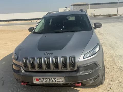 جيب شيروكي Trailhawk 2015 مستعملة جيب شيروكي Trailhawk 2015 مستعملة used_cars.forSale