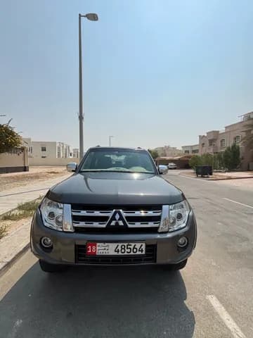 Used Mitsubishi Pajero 3.5L 3 Door 2012 Used Mitsubishi Pajero 3.5L 3 Door 2012 used_cars.forSale