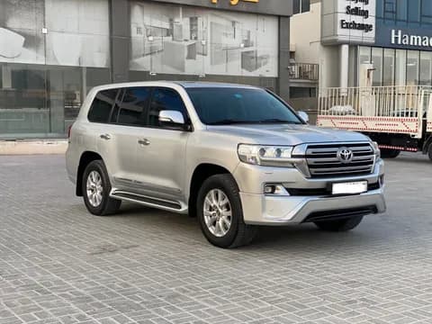 Used Toyota Land Cruiser 5 Door 4.6L 2016 Used Toyota Land Cruiser 5 Door 4.6L 2016 for sale