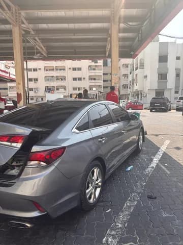 هيونداي سوناتا 2.4L 2018 مستعملة هيونداي سوناتا 2.4L 2018 مستعملة للبيع