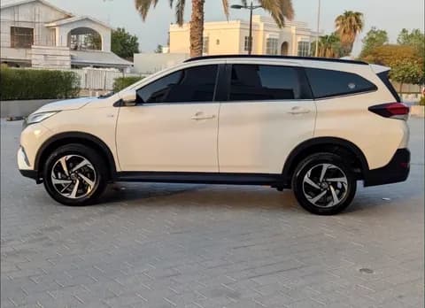 تويوتا راش 1.5L EX 2020 مستعملة تويوتا راش 1.5L EX 2020 مستعملة للبيع