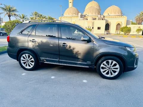 كيا سورينتو 3.3L Top (AWD) 2013 مستعملة كيا سورينتو 3.3L Top (AWD) 2013 مستعملة للبيع