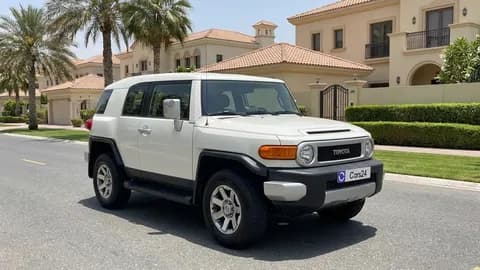 تويوتا اف جاي كروزر 4.0L GXR 2021 مستعملة تويوتا اف جاي كروزر 4.0L GXR 2021 مستعملة للبيع