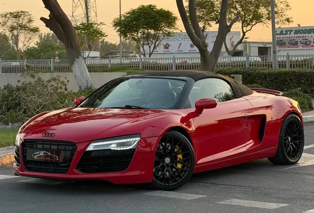 أودي آر8 سبيدر 4.2 FSI S Tronic (430 HP) 2016 مستعملة