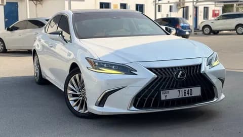 لكزس إي أس 350 4 door 3.5L 2022 مستعملة لكزس إي أس 350 4 door 3.5L 2022 مستعملة للبيع