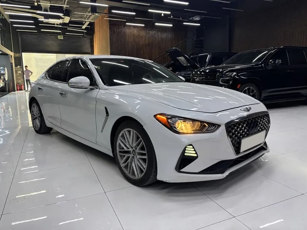 جينيسيس جي70 2.0T Premium 2020 مستعملة