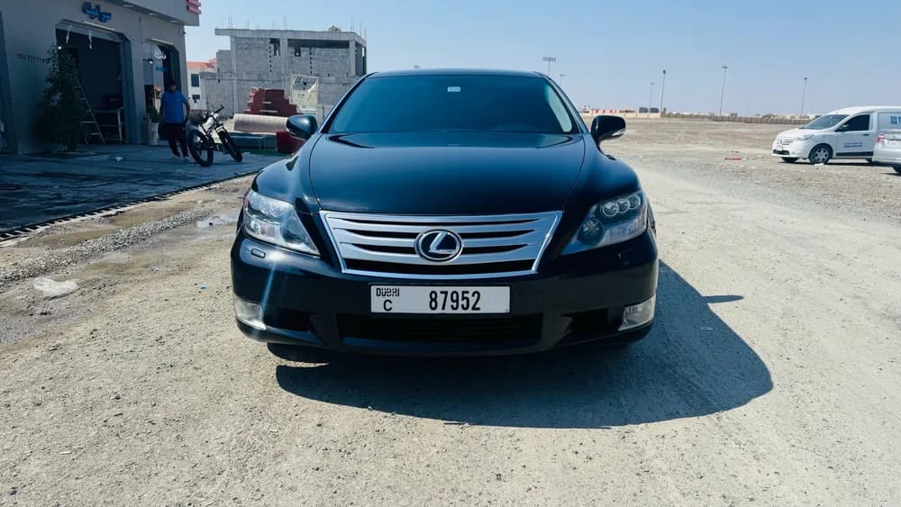 Used Lexus LS 600hL 4 door 5.0L LWB 2010
