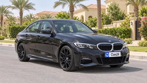 بي إم دبليو الفئة الثالثة - سيدان M SPORT 2021 مستعملة بي إم دبليو الفئة الثالثة - سيدان M SPORT 2021 مستعملة للبيع