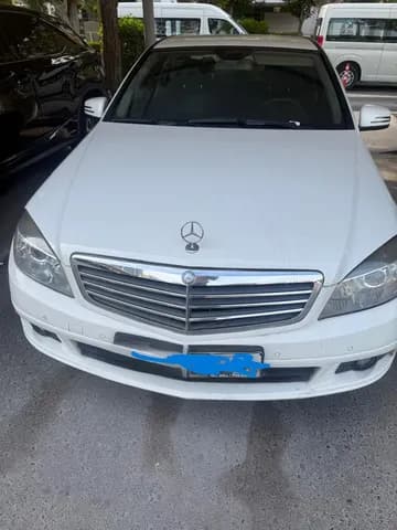 مرسيدس بنز الفئة سي C 180 2011 مستعملة مرسيدس بنز الفئة سي C 180 2011 مستعملة للبيع