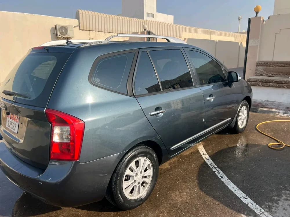 Used Kia Carens 1.6 EX 2013