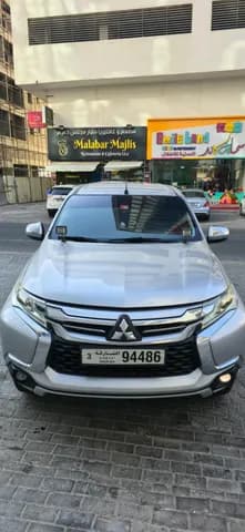 ميتسوبيشي مونتيرو سبورت 3.0L GLX (2WD) 2019 مستعملة ميتسوبيشي مونتيرو سبورت 3.0L GLX (2WD) 2019 مستعملة used_cars.forSale