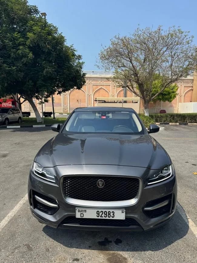 Used Jaguar F-Pace 2.0T R-Sport (250 PS) 2019