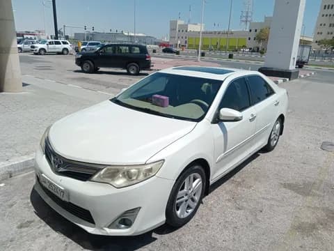 تويوتا كامري 2.5L GLX 2014 مستعملة تويوتا كامري 2.5L GLX 2014 مستعملة للبيع