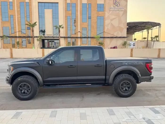 Used Ford F-150 Raptor 2021