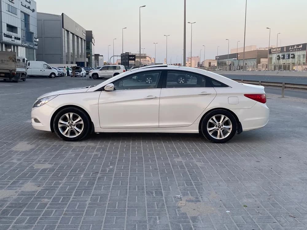 Used Hyundai Sonata 2.4L 2011