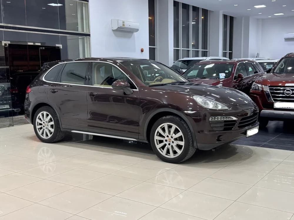 Used Porsche Cayenne Base 2014