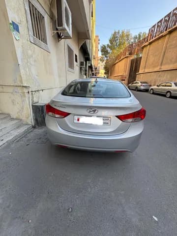Used Hyundai Elantra 1.6L GLS A/T (Full Option) 2015 Used Hyundai Elantra 1.6L GLS A/T (Full Option) 2015 for sale