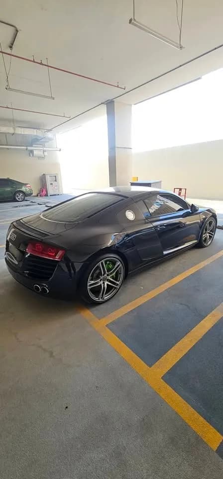 Used Audi R8 Coupe 4.2L (430 HP) S Tronic 2009