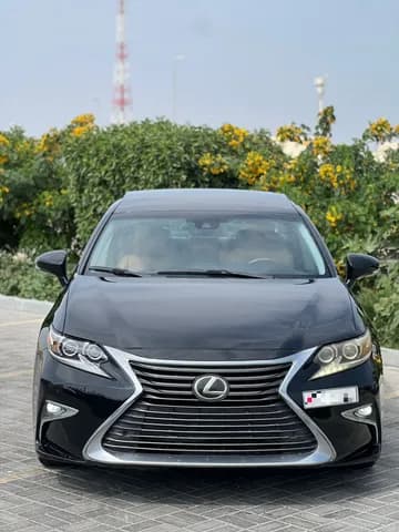 لكزس إي أس 350 4 door 3.5L 2016 مستعملة لكزس إي أس 350 4 door 3.5L 2016 مستعملة used_cars.forSale