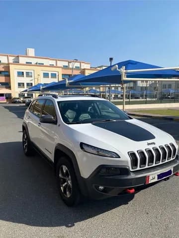 Used Jeep Cherokee Trailhawk 3.2L 2017 Used Jeep Cherokee Trailhawk 3.2L 2017 used_cars.forSale