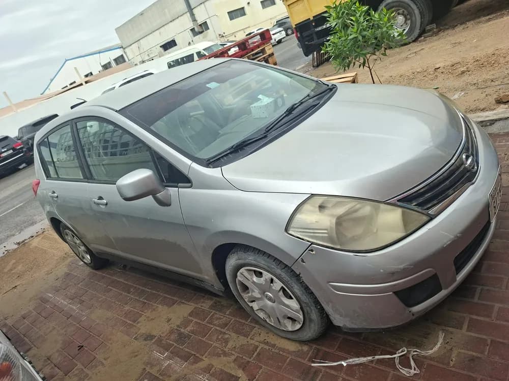 Used Nissan Tiida 1.8 Hatchback 2012