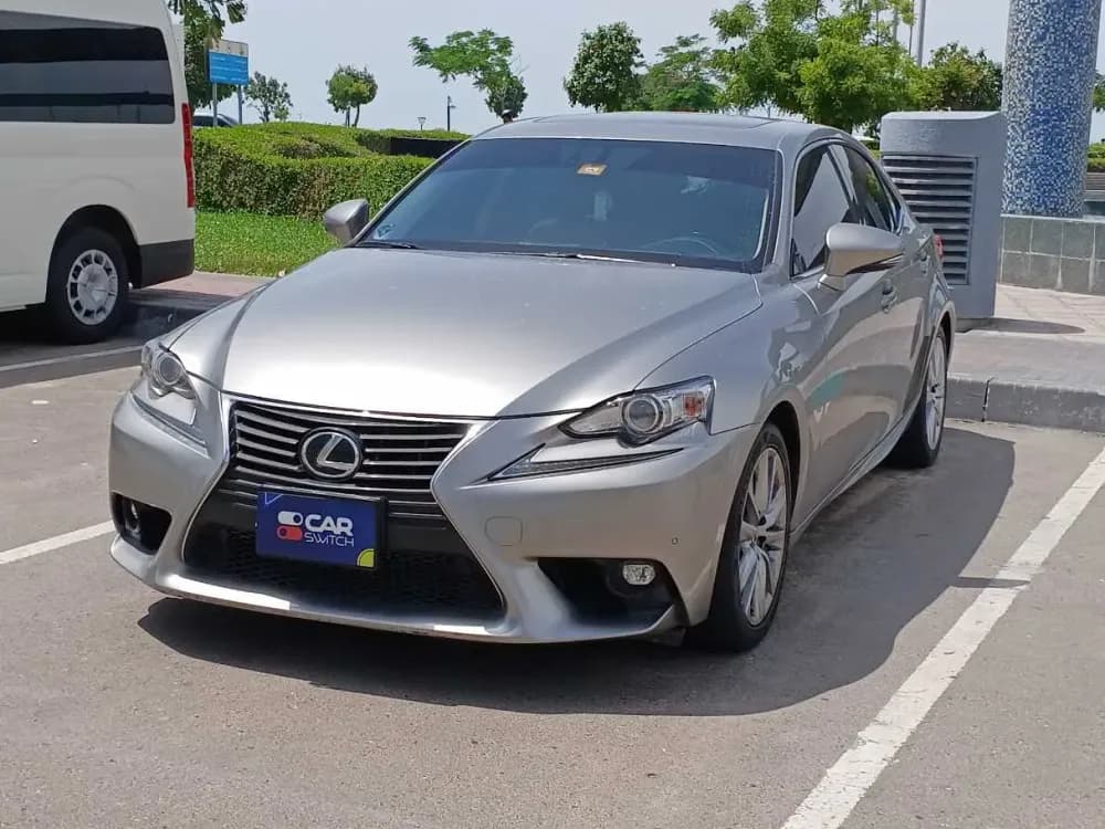 Used Lexus IS 2016