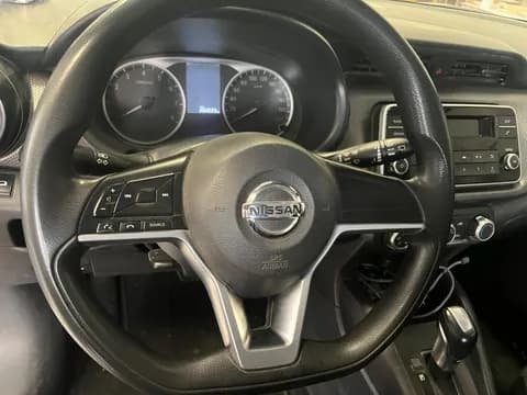 Used Nissan Kicks 1.6 SV 2020 Used Nissan Kicks 1.6 SV 2020 for sale