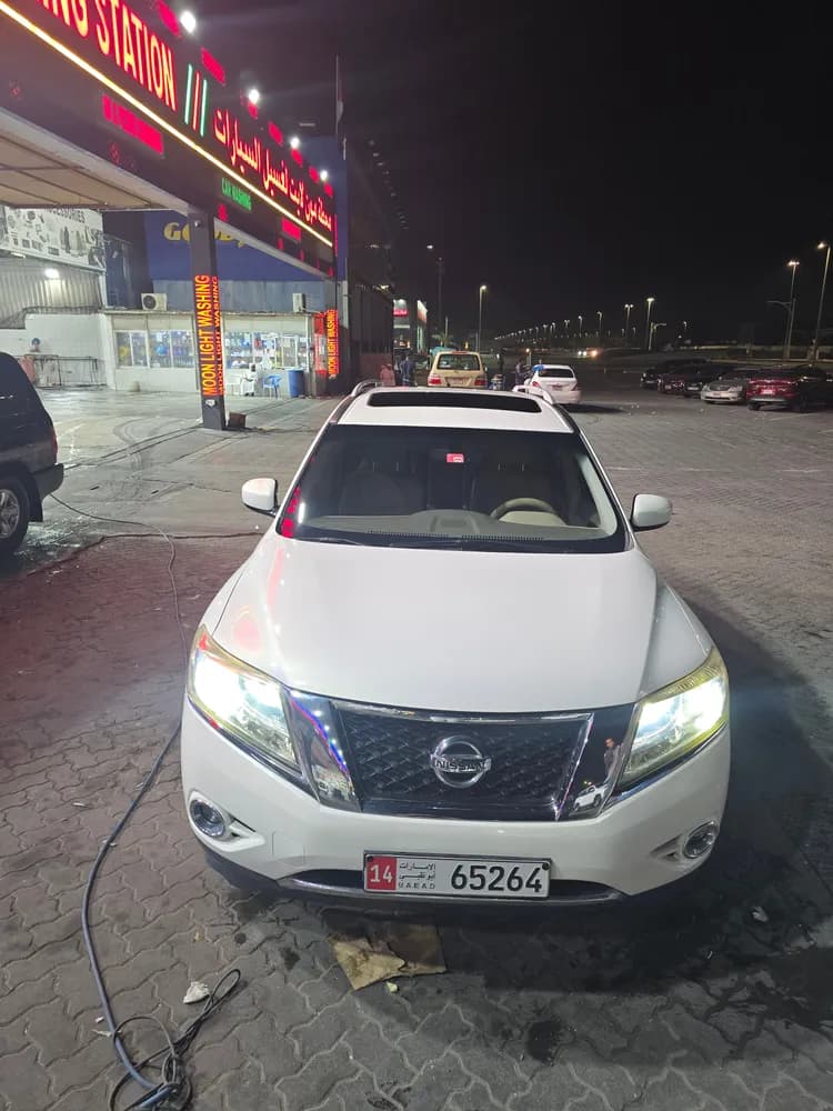 Used Nissan Pathfinder SV 4WD 2014