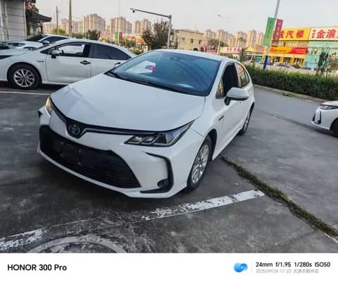 Used Toyota Corolla 1.8L GLI Moonroof Hybrid 2022 Used Toyota Corolla 1.8L GLI Moonroof Hybrid 2022 used_cars.forSale