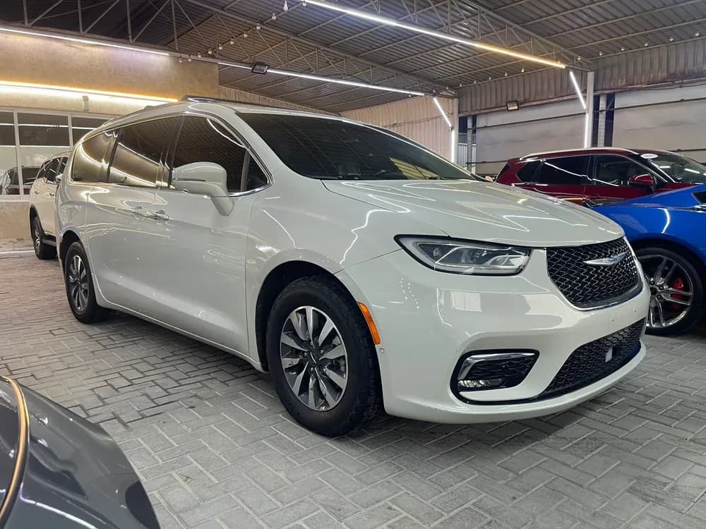 كرايسلر باسيفيكا 3.6L (291 HP) 2021 مستعملة