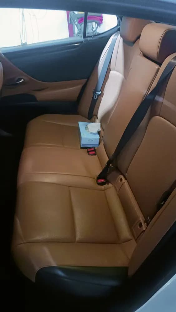 Used Lexus ES 300 Hybrid Full Option 2021