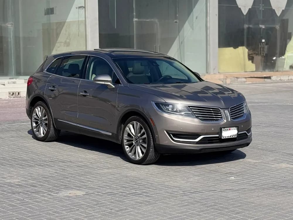 لينكون ام كاي اكس 3.7 AWD 2016 مستعملة