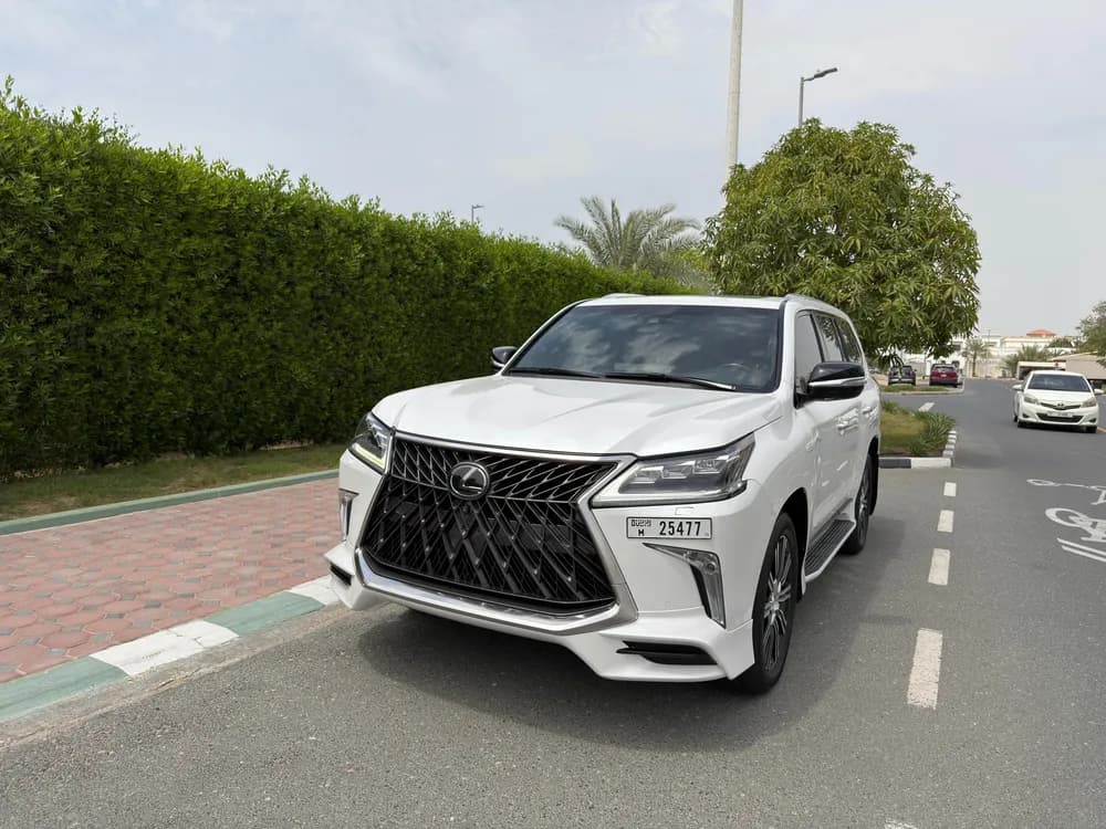 Used Lexus LX 570 Signature 2018