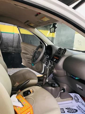 نيسان صني 1.5 SL 2013 مستعملة نيسان صني 1.5 SL 2013 مستعملة used_cars.forSale