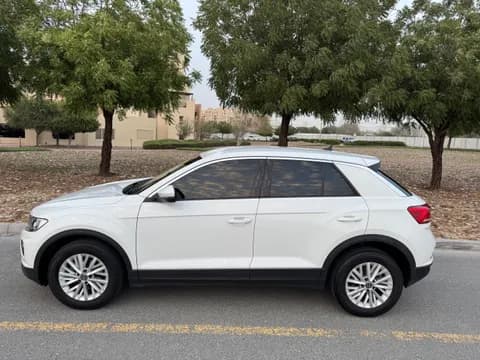 Used Volkswagen T-Roc 1.4L TSI Trend 2021 Used Volkswagen T-Roc 1.4L TSI Trend 2021 used_cars.forSale