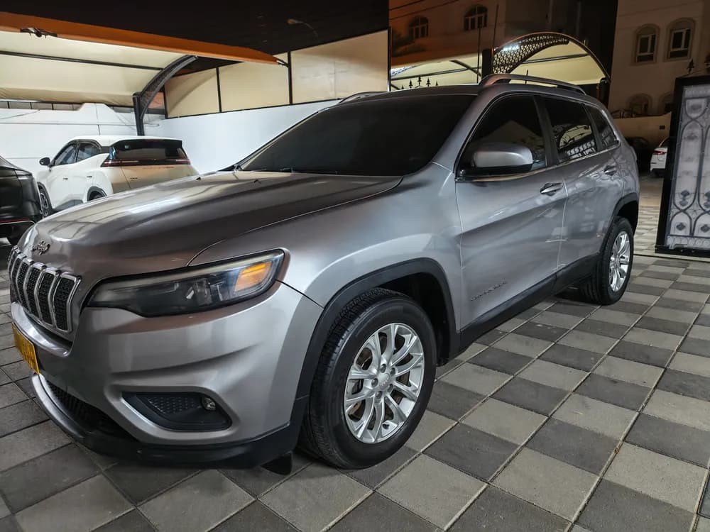 Used Jeep Cherokee Trailhawk 3.2L 2019 Used Jeep Cherokee Trailhawk 3.2L 2019 used_cars.forSale