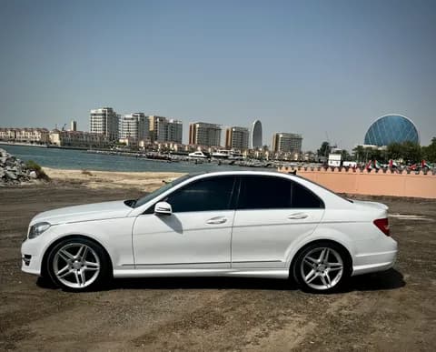Used Mercedes-Benz C-Class C 200 2013 Used Mercedes-Benz C-Class C 200 2013 used_cars.forSale