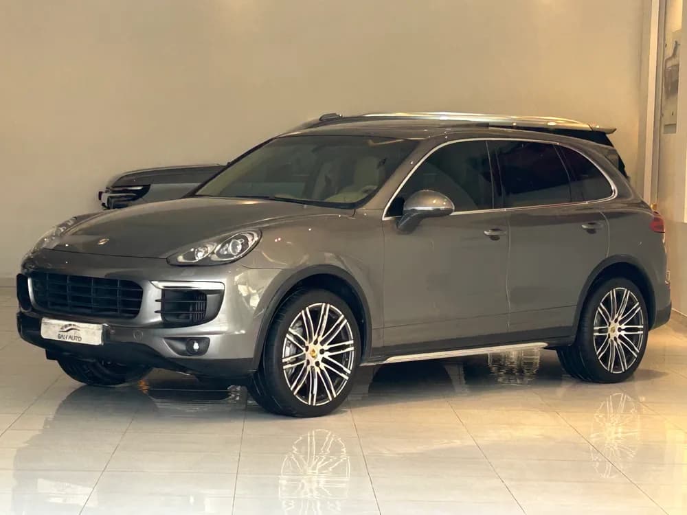 Used Porsche Cayenne S 2016