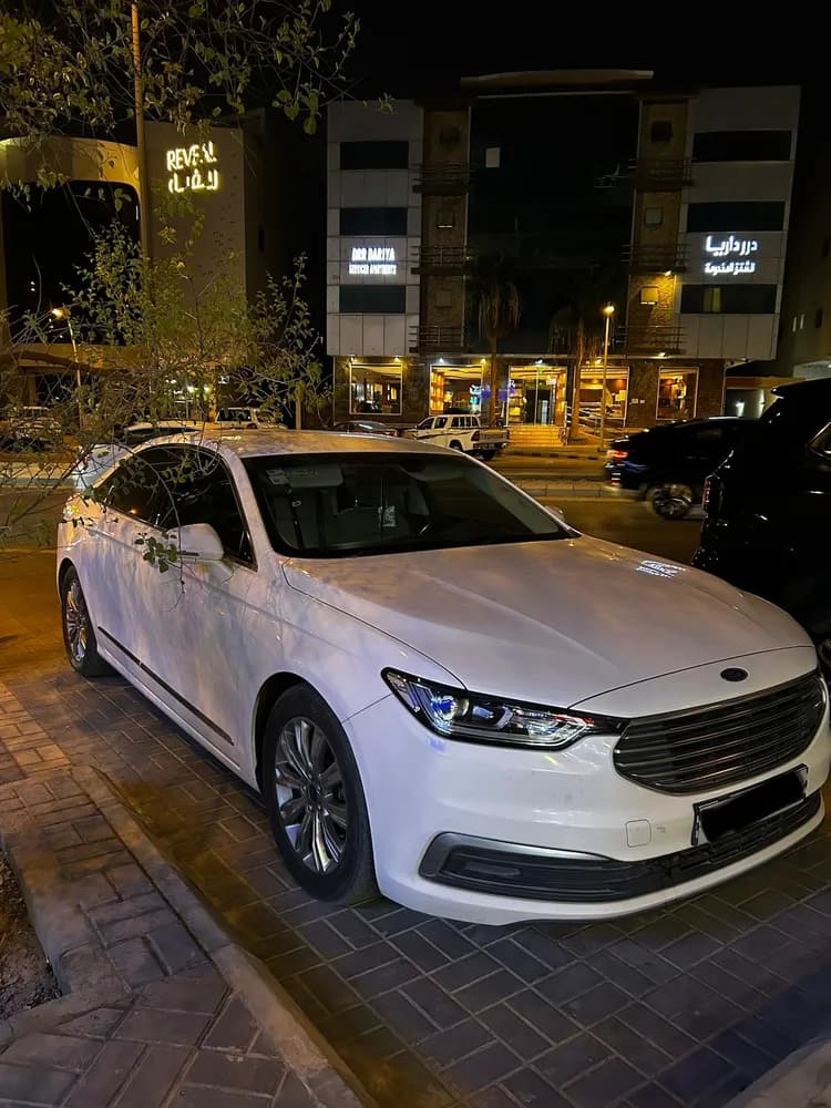 Used Ford Taurus 2.0L EcoBoost Ambient 2021