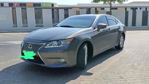 لكزس إي أس 350 4 door 3.5L 2014 مستعملة لكزس إي أس 350 4 door 3.5L 2014 مستعملة used_cars.forSale