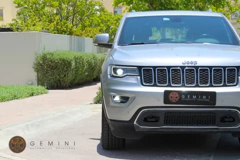 جيب جراند شيروكي لمتيد 2018 مستعملة جيب جراند شيروكي لمتيد 2018 مستعملة used_cars.forSale