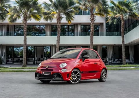 أبارث 695 2023 مستعملة أبارث 695 2023 مستعملة used_cars.forSale