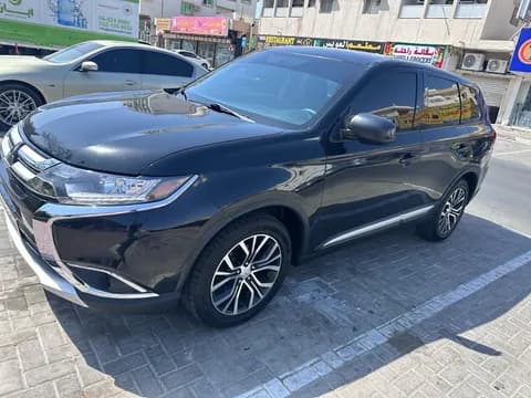 Used Mitsubishi Outlander 2.4L GLX Mid Option 7-Seater 2018 Used Mitsubishi Outlander 2.4L GLX Mid Option 7-Seater 2018 for sale