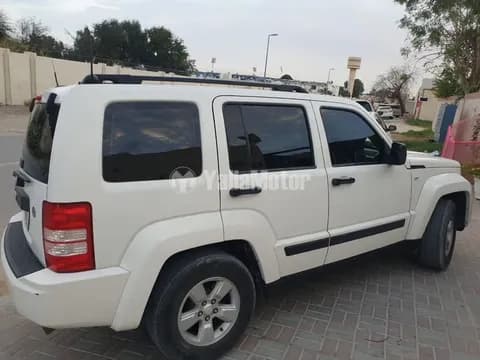 جيب شيروكي Sport 2.4L 2009 مستعملة جيب شيروكي Sport 2.4L 2009 مستعملة used_cars.forSale