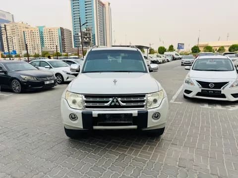 ميتسوبيشي باجيرو 3.8L 5 Door 2010 مستعملة ميتسوبيشي باجيرو 3.8L 5 Door 2010 مستعملة used_cars.forSale