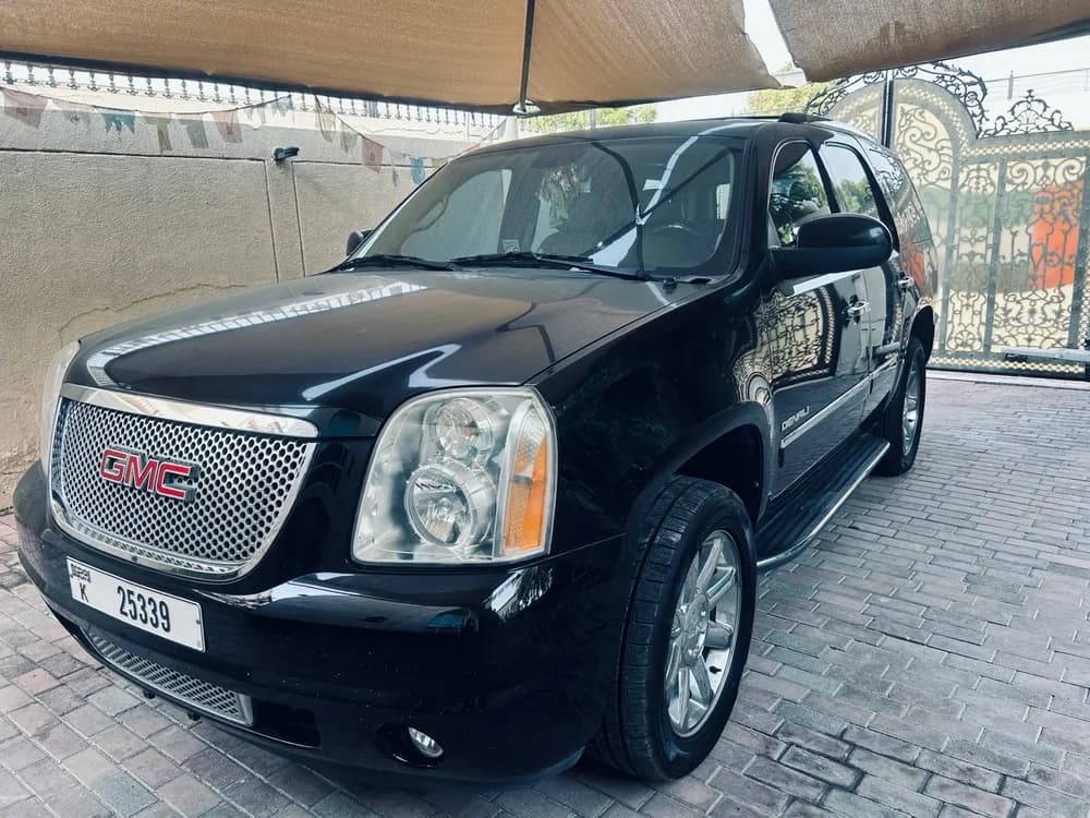 Used GMC Yukon Denali 2012