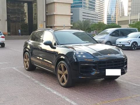 Used Porsche Cayenne Platinum Edition 2024 Used Porsche Cayenne Platinum Edition 2024 used_cars.forSale