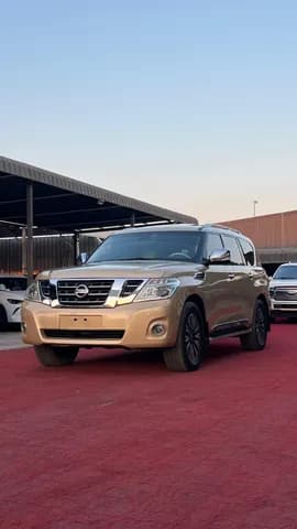 نيسان باترول 5.6L LE Platinum 2014 مستعملة نيسان باترول 5.6L LE Platinum 2014 مستعملة used_cars.forSale